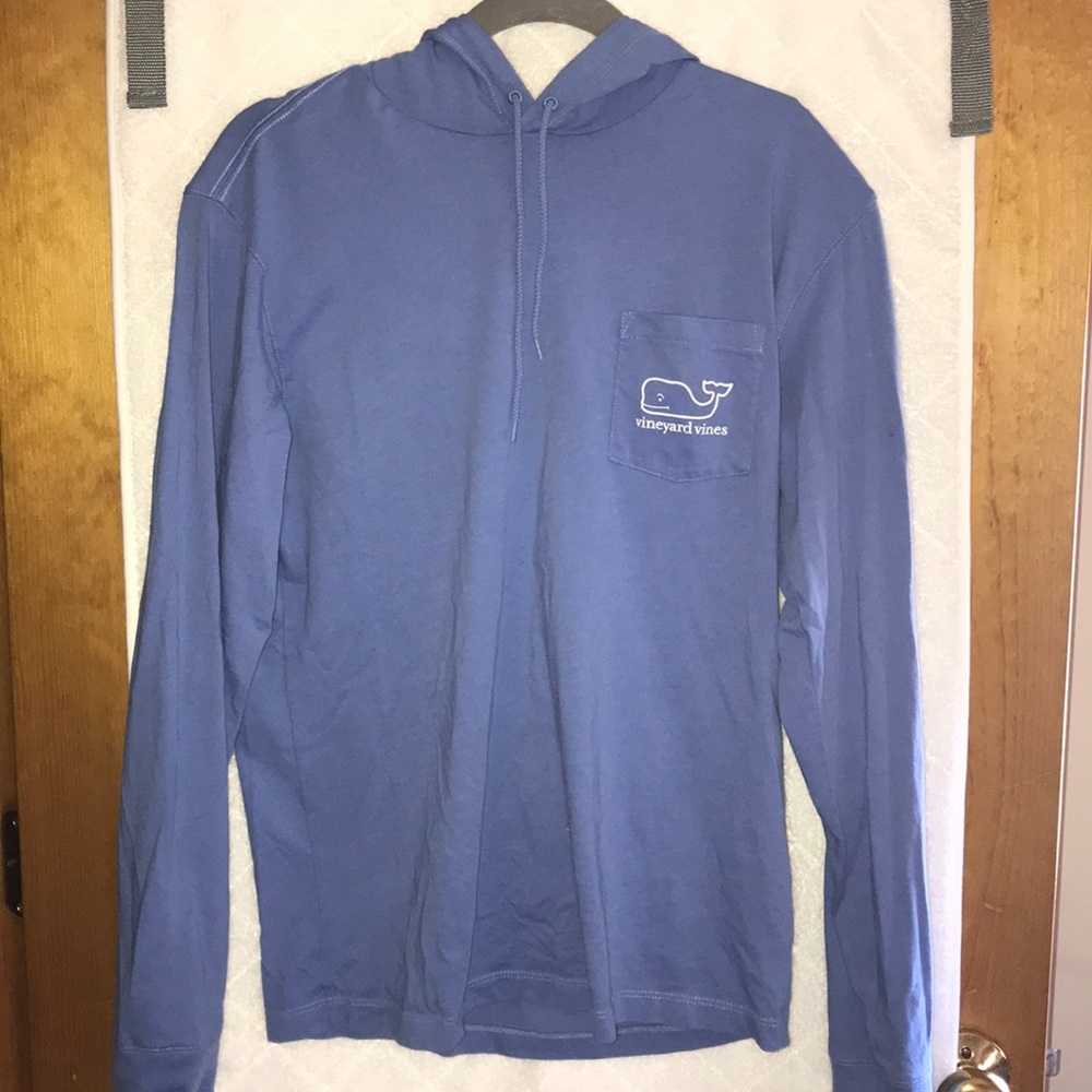 Vineyard vines light blue hooded long sleeve